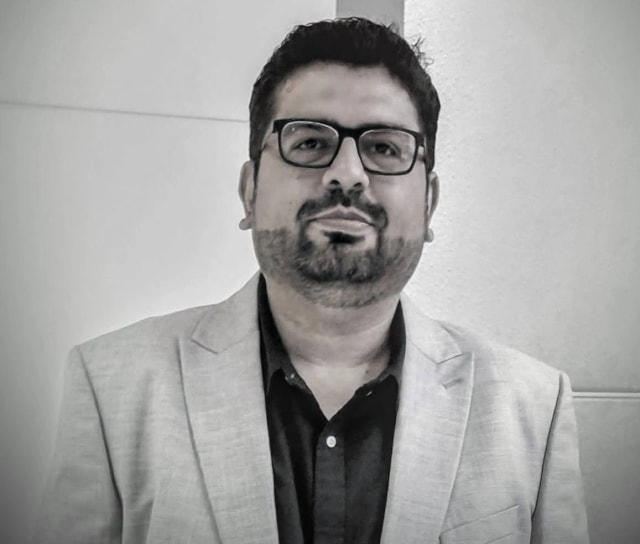 Hassan Raza, Sr. Director - Ecosystem Architecture